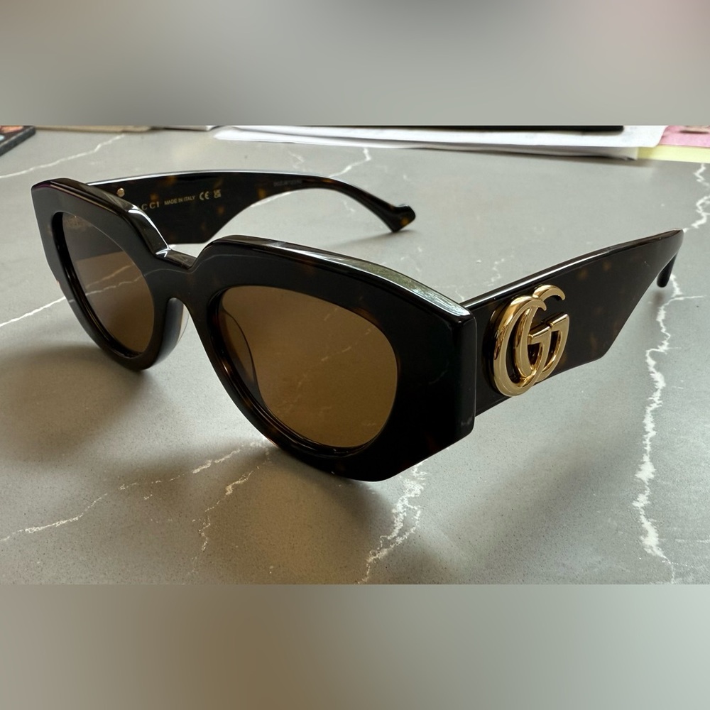 Gucci GG1421S Frame Sunglasses with Brown Lenses
